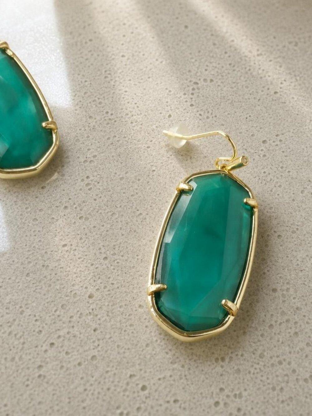 Kendra Scott Faceted Elle Gold Jade Green Drop Earrings - Picture 2 of 2